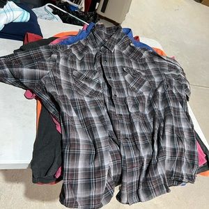 Various men’s button up / polo shirts